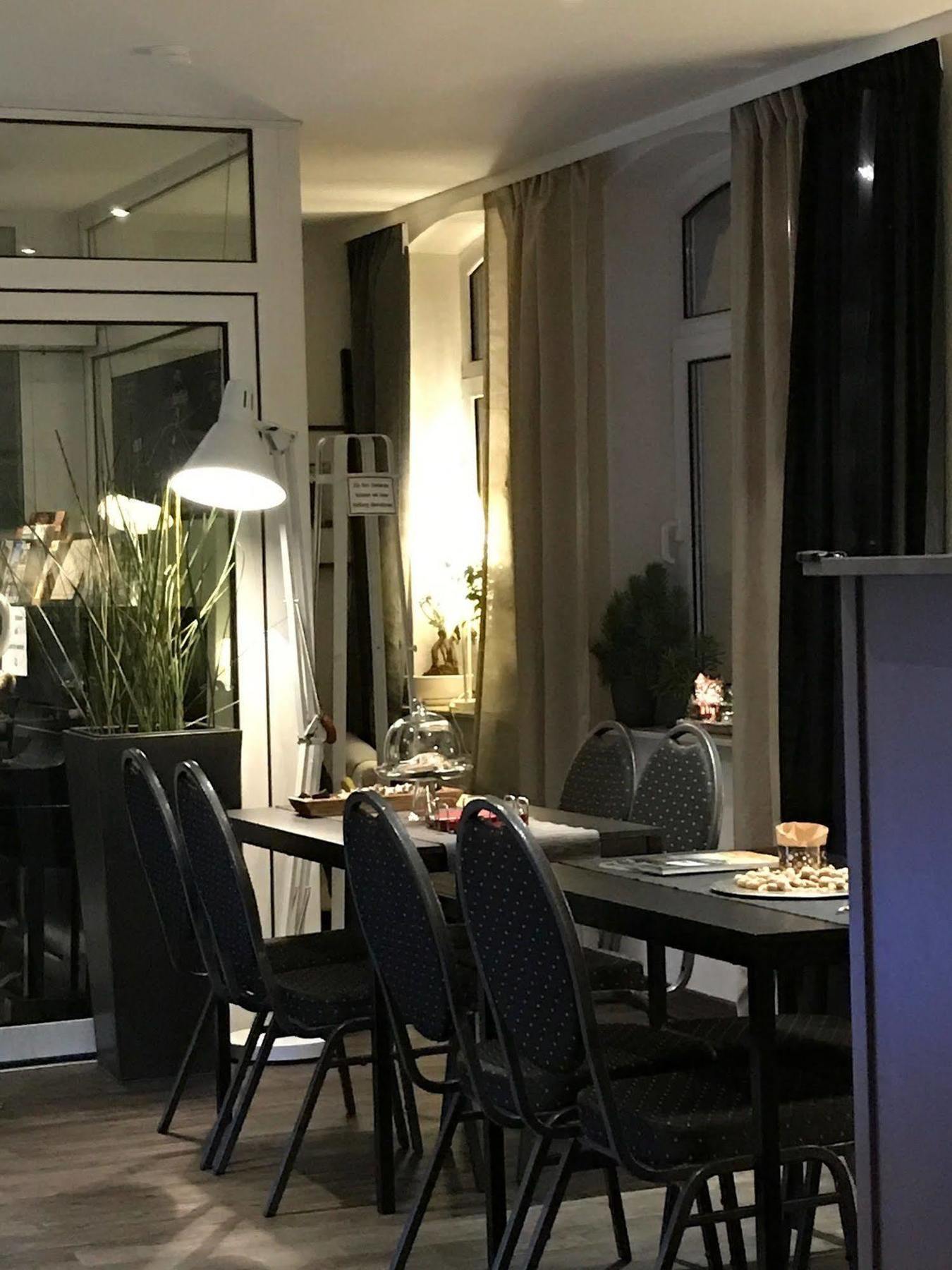 Apartment Hotel Lindeneck Erfurt Zewnętrze zdjęcie